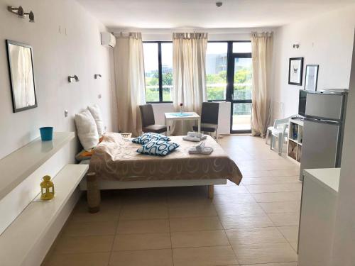 Imagen de la habitación del Dilov Apartments in Yalta Golden Sands. Foto 13