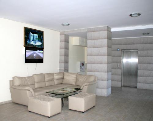 Imagen general del Dilov Apartments in Yalta Golden Sands. Foto 4