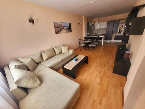 Imagen de la habitación del Dilov Apartments in Yalta Golden Sands. Foto 18