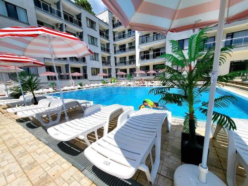 Imagen general del Dilov Apartments in Yalta Golden Sands. Foto 9