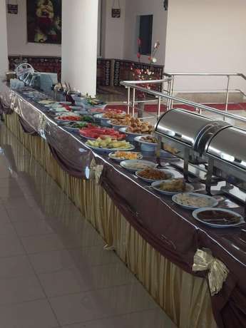 Imagen del bar/restaurante del Dimet Park Hotel. Foto 4