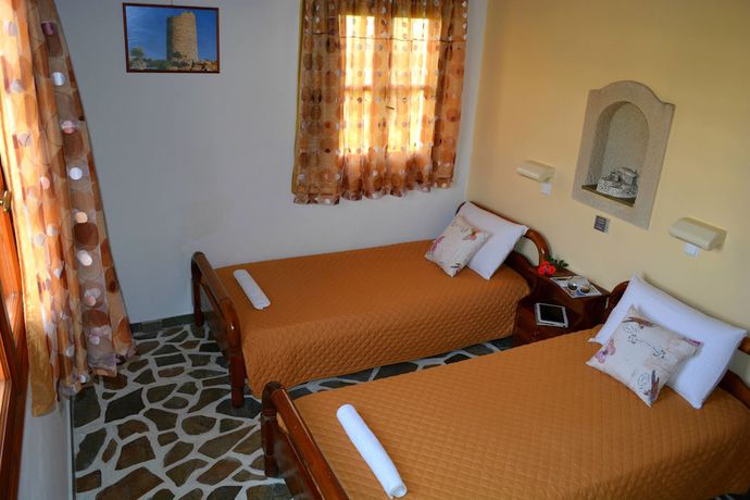 Imagen de la habitación del Dimitra Studios, Naxos. Foto 7