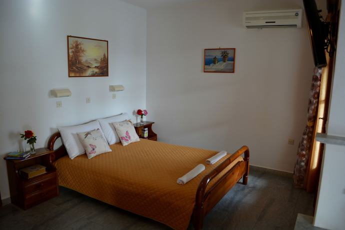 Imagen de la habitación del Dimitra Studios, Naxos. Foto 14