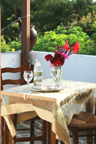 Imagen de la habitación del Dimitra Studios, Naxos. Foto 18
