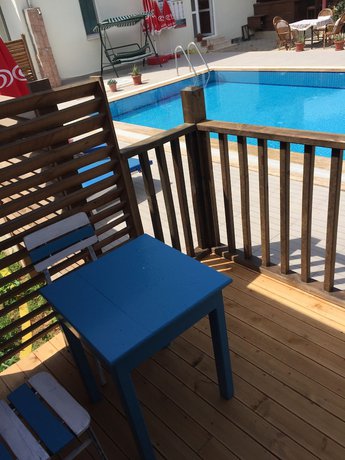 Imagen de la habitación del Dinc Otel. Foto 11