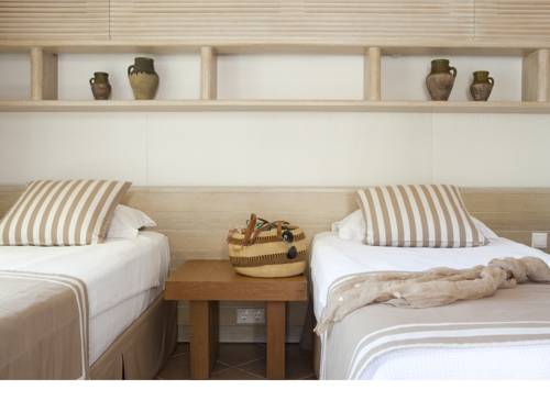 Imagen de la habitación del Dionysos Hotel. Foto 1
