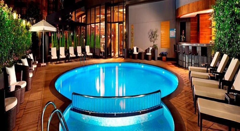 Imagen de la piscina del Doğa Otel. Foto 10