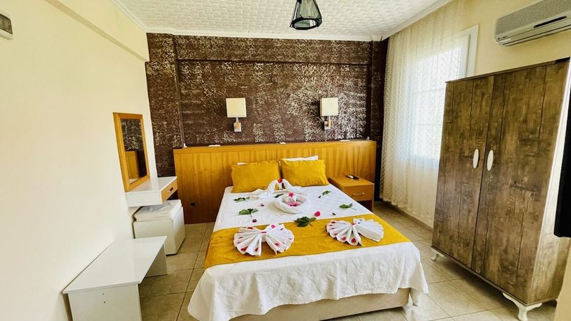 Imagen de la habitación del Doga Hotel, &Ouml;l&uuml;deniz. Foto 3