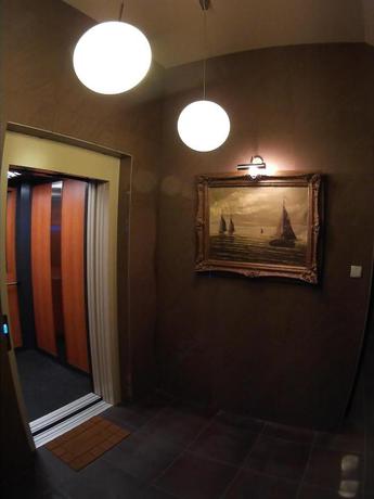 Imagen de los interiores del Dolphin House, Leba. Foto 16