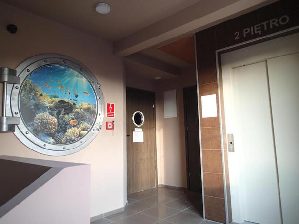 Imagen de los interiores del Dolphin House, Leba. Foto 17