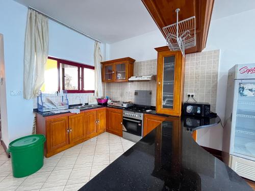 Imagen general del Dolphin Sea View Apartments. Foto 3