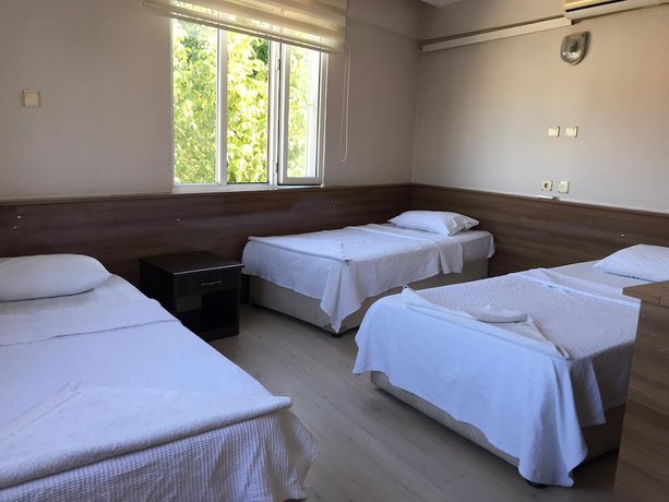 Imagen de la habitación del Dolphin Yunus Hotel. Foto 5