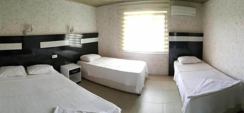 Imagen de la habitación del Dolphin Yunus Hotel. Foto 17