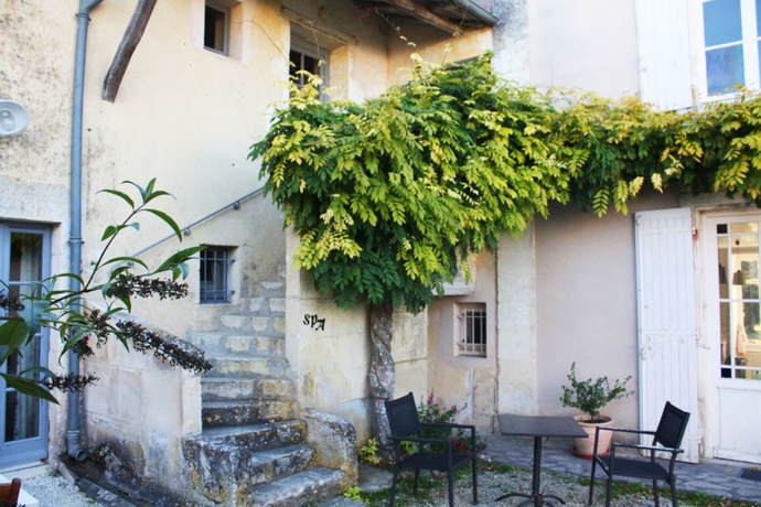 Imagen de los exteriores del Domaine De La Laigne. Foto 15