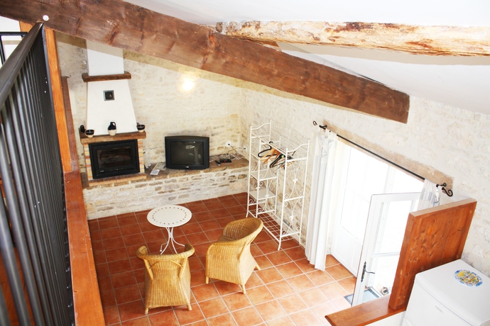 Imagen de los interiores del Domaine De La Laigne. Foto 17