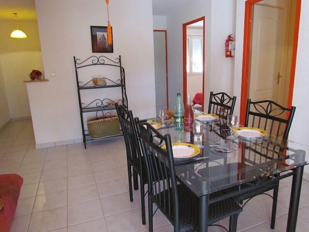 Imagen de la habitación del Domaine Des Garrigues. Foto 11