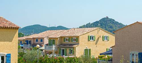 Imagen de la habitación del Domaine Du Clos Des Oliviers. Foto 4