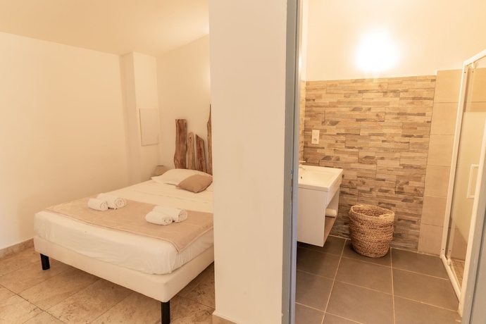 Imagen de la habitación del Domaine Machja. Foto 13