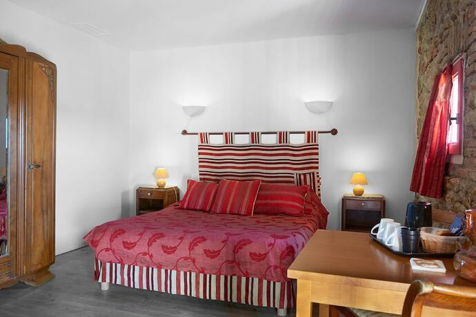 Imagen de la habitación del Domaine Mas Bazan. Foto 11