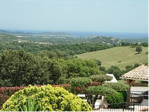 Imagen de los exteriores del Domaine San Sebastiano. Foto 15