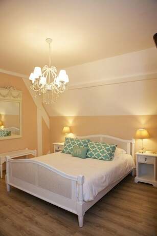 Imagen de la habitación del Domaine St Germer. Foto 17