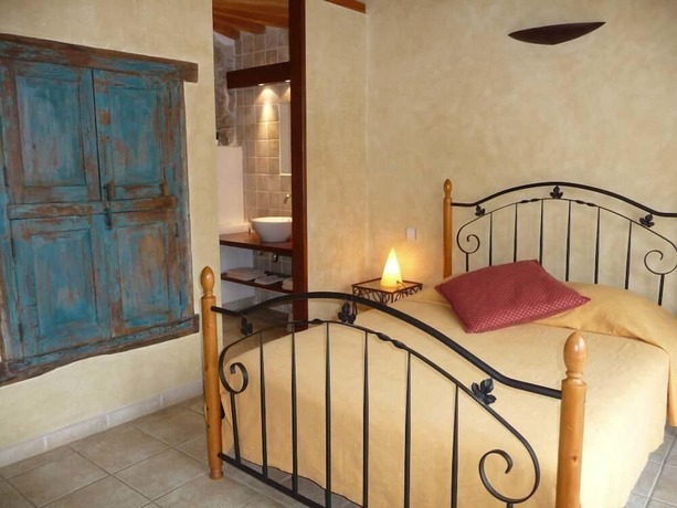 Imagen de la habitación del Domaine de Blancardy. Foto 16