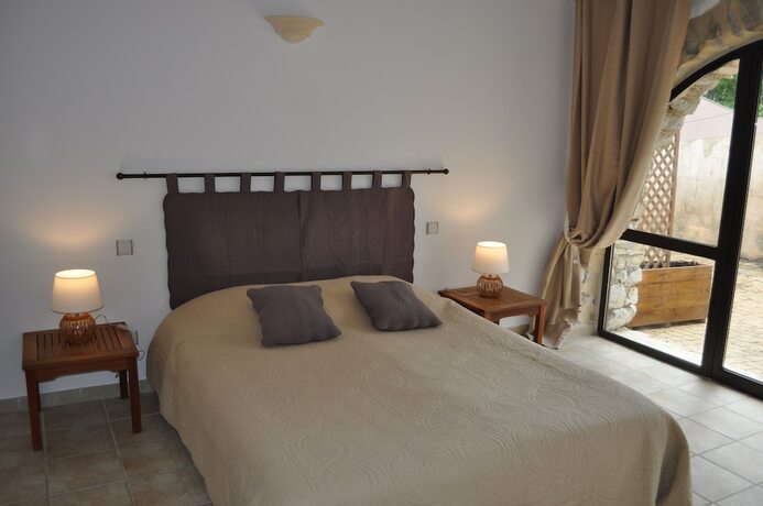 Imagen de la habitación del Domaine de Blancardy. Foto 20