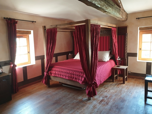 Imagen de la habitación del Domaine de Peyrolade. Foto 4