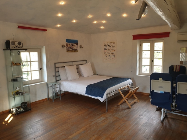 Imagen de la habitación del Domaine de Peyrolade. Foto 11