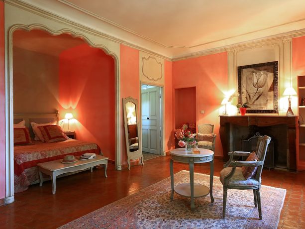 Imagen de la habitación del Domaine de Rhodes. Foto 10
