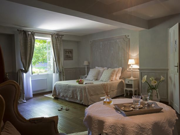 Imagen de la habitación del Domaine de Rhodes. Foto 11