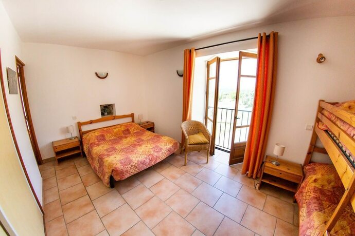 Imagen general del Domaine de l\'Astic. Foto 7