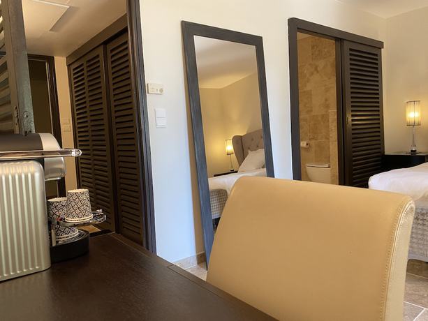 Imagen de la habitación del Domaine de la Reynaude. Foto 6