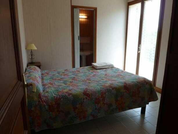 Imagen de la habitación del Domaine des Garennes. Foto 13