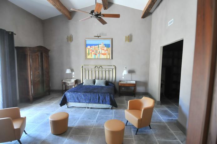 Imagen de la habitación del Domaine du Grand Malherbes. Foto 2