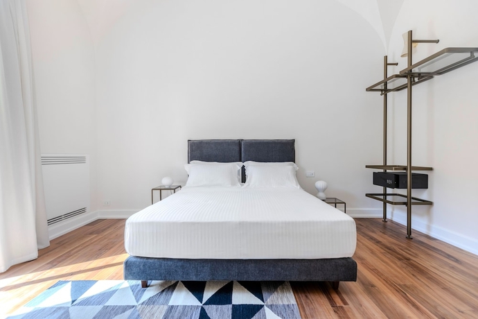 Imagen de la habitación del Dome Hotel. Foto 9