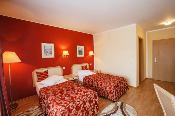 Imagen general del Domeniul Dracula Daneș. Foto 30