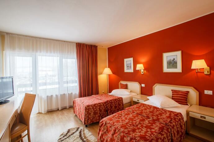 Imagen general del Domeniul Dracula Daneș. Foto 31