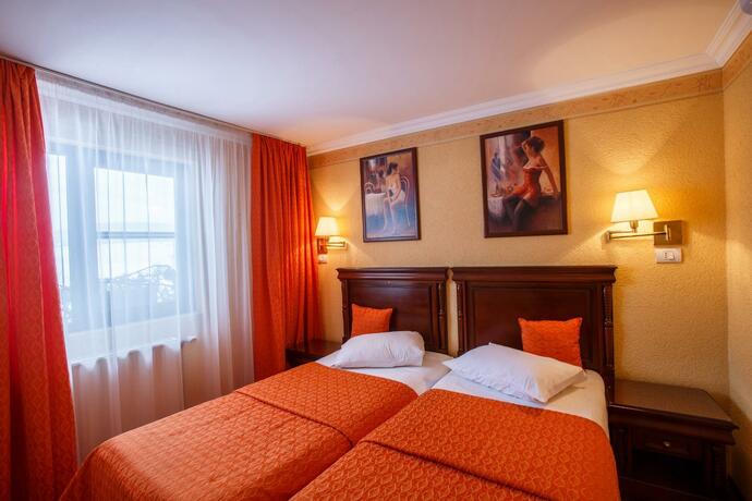 Imagen general del Domeniul Dracula Daneș. Foto 33