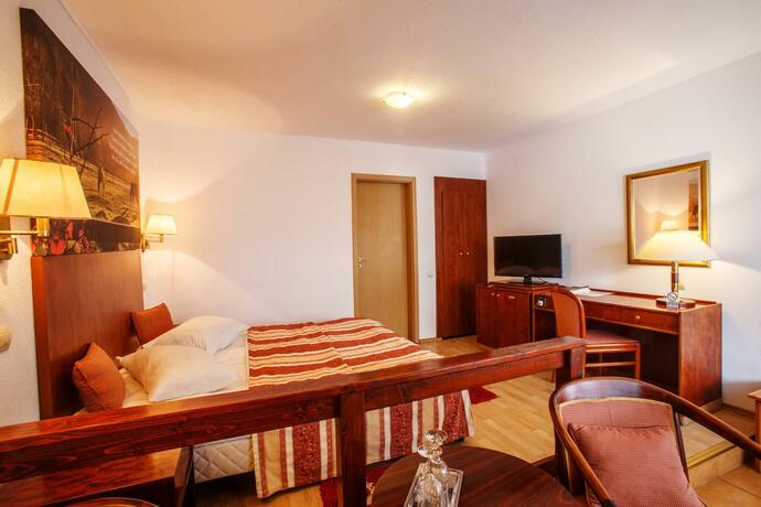 Imagen general del Domeniul Dracula Daneș. Foto 43