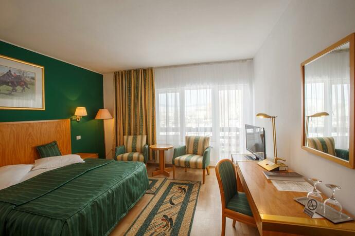 Imagen general del Domeniul Dracula Daneș. Foto 61