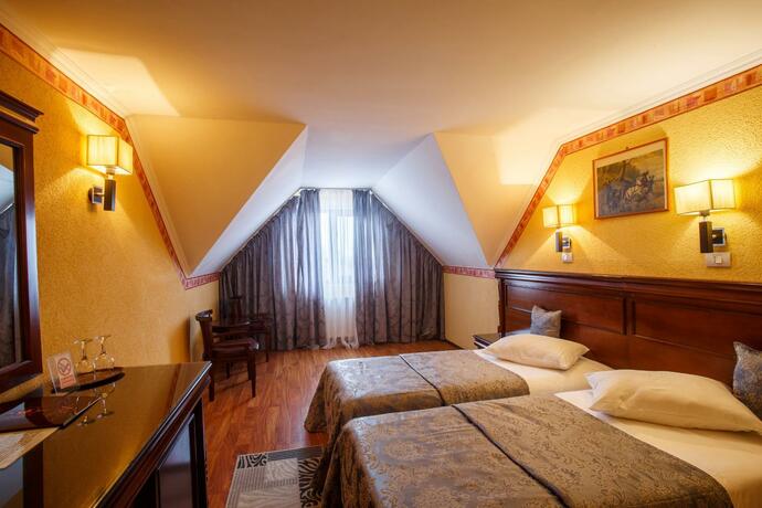 Imagen general del Domeniul Dracula Daneș. Foto 76