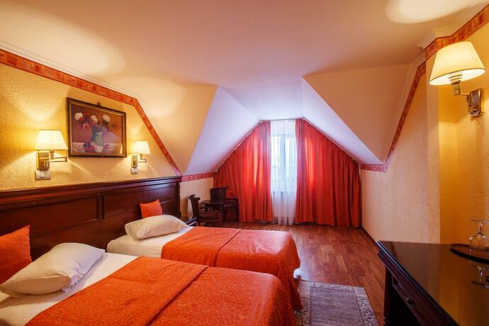 Imagen general del Domeniul Dracula Daneș. Foto 78