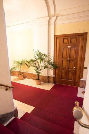 Imagen de los interiores del Domus Romantica. Foto 19