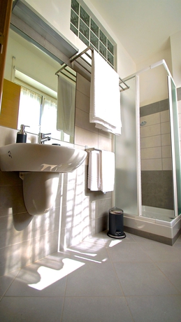 Imagen de la habitación del Domus Viatoris, Vaticano. Foto 2