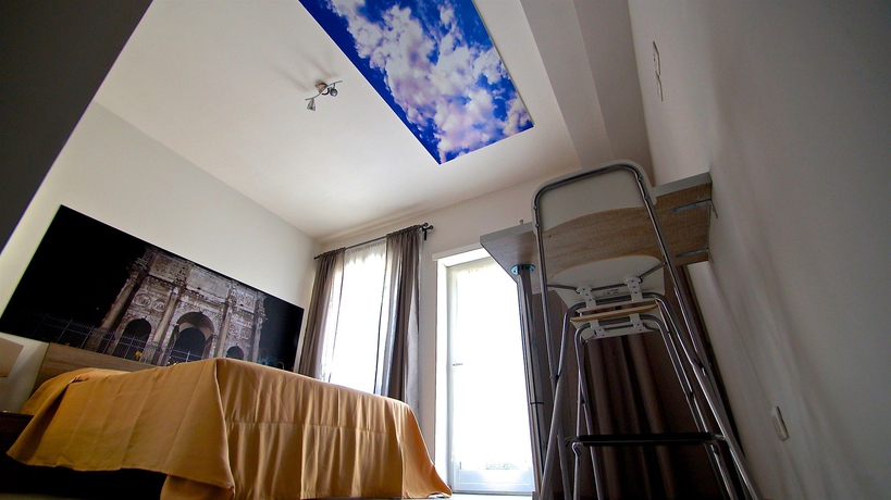 Imagen de la habitación del Domus Viatoris, Vaticano. Foto 6