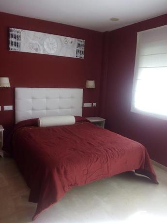 Imagen de la habitación del Don Carlos, Cazorla. Foto 5