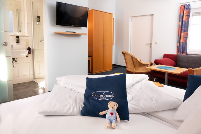 Imagen de la habitación del Donauhotel. Foto 15