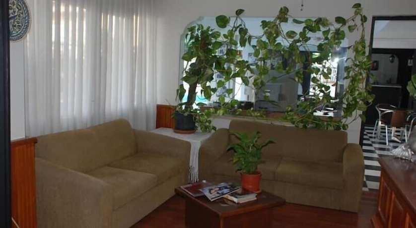 Imagen de los interiores del Donmez Hotel. Foto 17
