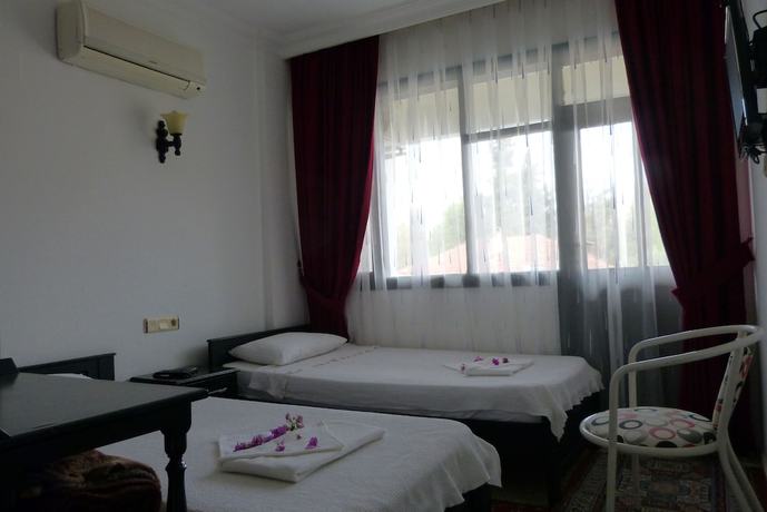 Imagen de la habitación del Donmez Hotel. Foto 6
